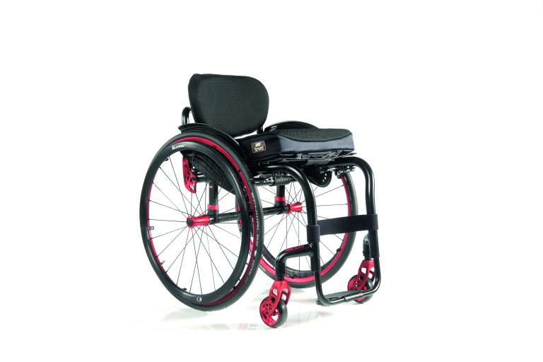 Helium Pro CMS active wheelchair